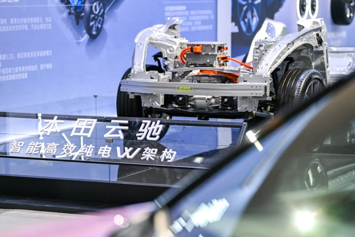 让汽车回归本质，懂驾控的广汽Honda P7，能征服谁的心？