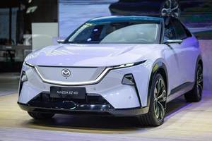 MAZDA EZ-60云南首秀 长安马自达携电动化阵营亮相2025昆明车展