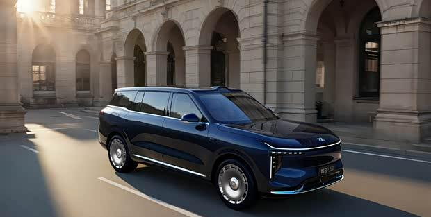 【E汽车】智己汽车8月1日发布 全新LS6 LS9车型下半年亮相