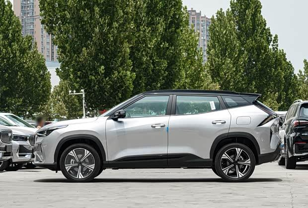 【E汽车】吉利博越PRO实车曝光