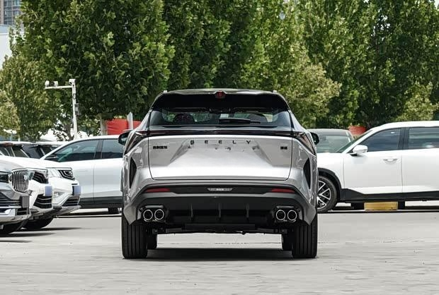 【E汽车】吉利博越PRO实车曝光