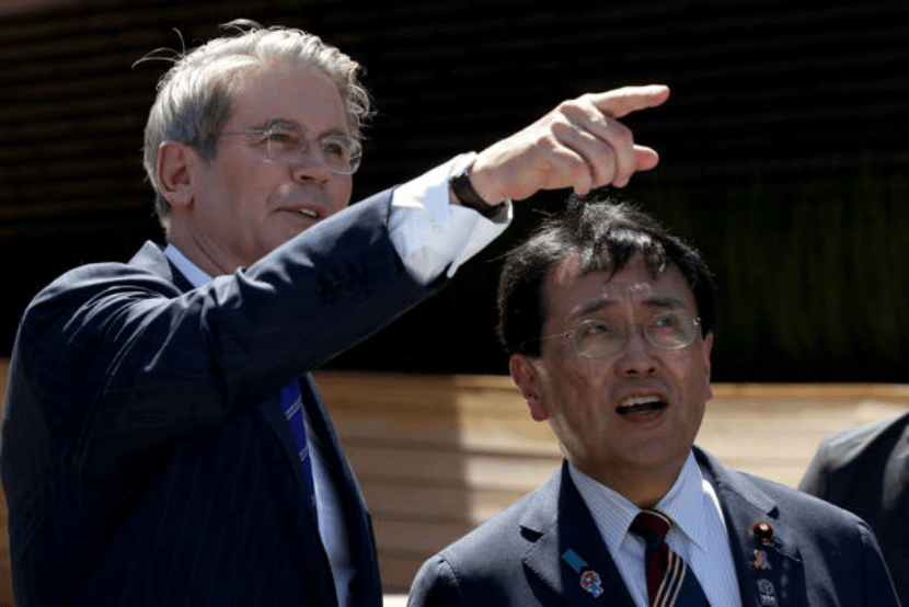 特朗普高调官宣，日本汽车股应声暴涨