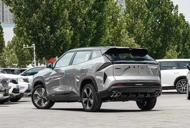 【E汽车】吉利博越PRO实车曝光