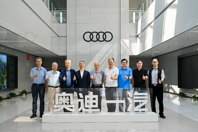 一汽奥迪Q6L e-tron：豪华纯电标杆，获专家一致盛赞