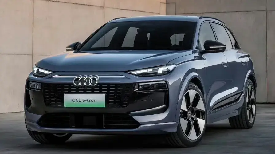奥迪和华为第一辆车，35-40万，你会选奥迪Q6L etron还是问界M8纯电版？
