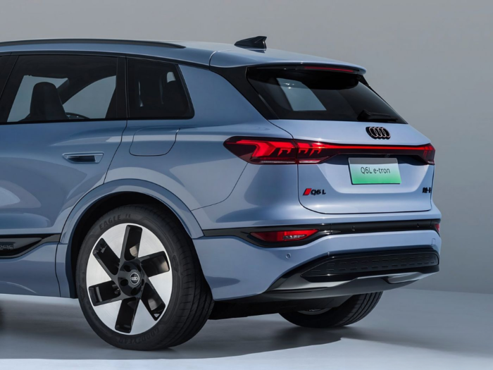 奥迪Q6L e-tron全域800V充电速度破纪录
