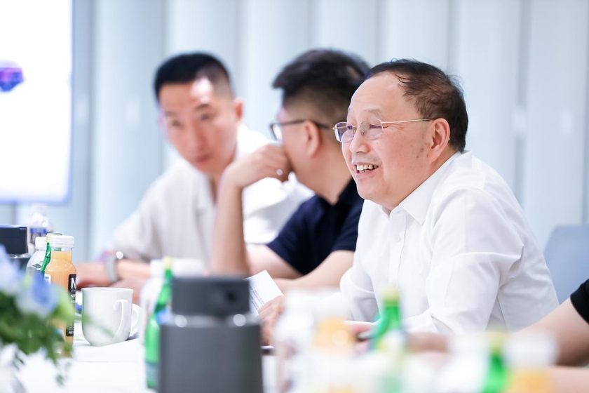 与用户共话新豪华，赛力斯张兴海：不安全的车坚决不造