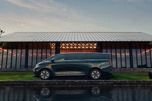 30万预算区间，谁才是最大、最豪华的纯电MPV？翼真 L380当之无愧