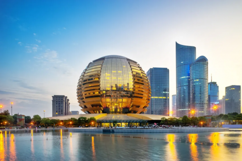立于潮头，看见杭州湾大湾区车展