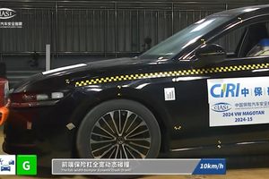 全新一代迈腾荣获2025年首款“五星+4G”双安全认证车型