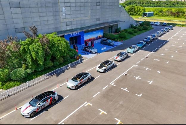 试驾比亚迪汉L唐L：从陆地到低空，智电双雄再显真实力