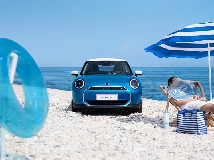 踏浪而来，全新电动MINI Cooper“最小单位的海”限定配色浪漫登场
