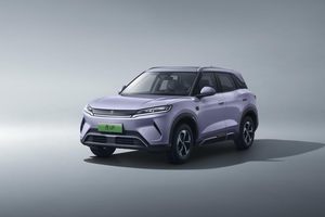 元UP 301KM领航型：年轻人第一台SUV，7.48万元入门即高配
