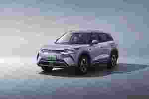 元UP 301KM领航型：年轻人第一台SUV，7.48万元入门即高配
