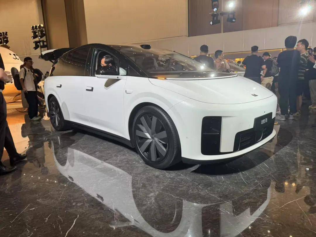 理想i8：要么不做，要做就做最好