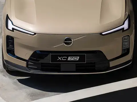 迎合插混热潮，沃尔沃全新XC70 能否突出重围？