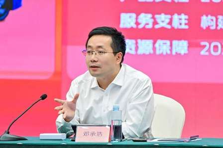 汽车发布未来新布局，迈入发展新阶段