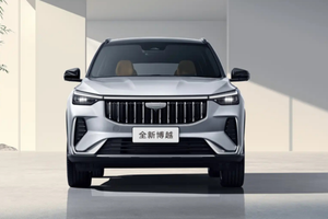 国产爆款SUV改款，12万就能买2.0T+四驱 要啥合资？