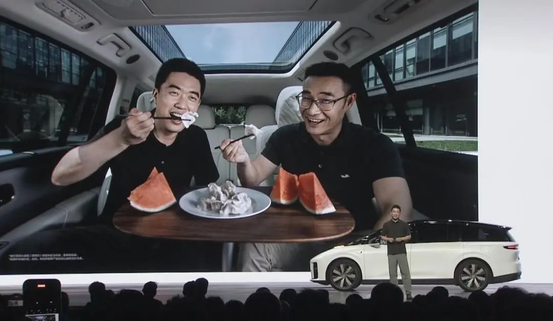 理想i8“撞飞”重卡遭打脸？乘龙卡车喊冤：虚假宣传，法务部介入