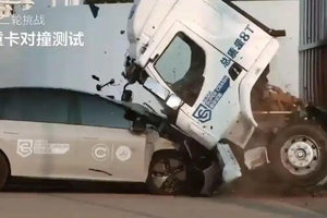 理想i8与重卡对撞测试，这次捅了马蜂窝？东风柳汽声明来了