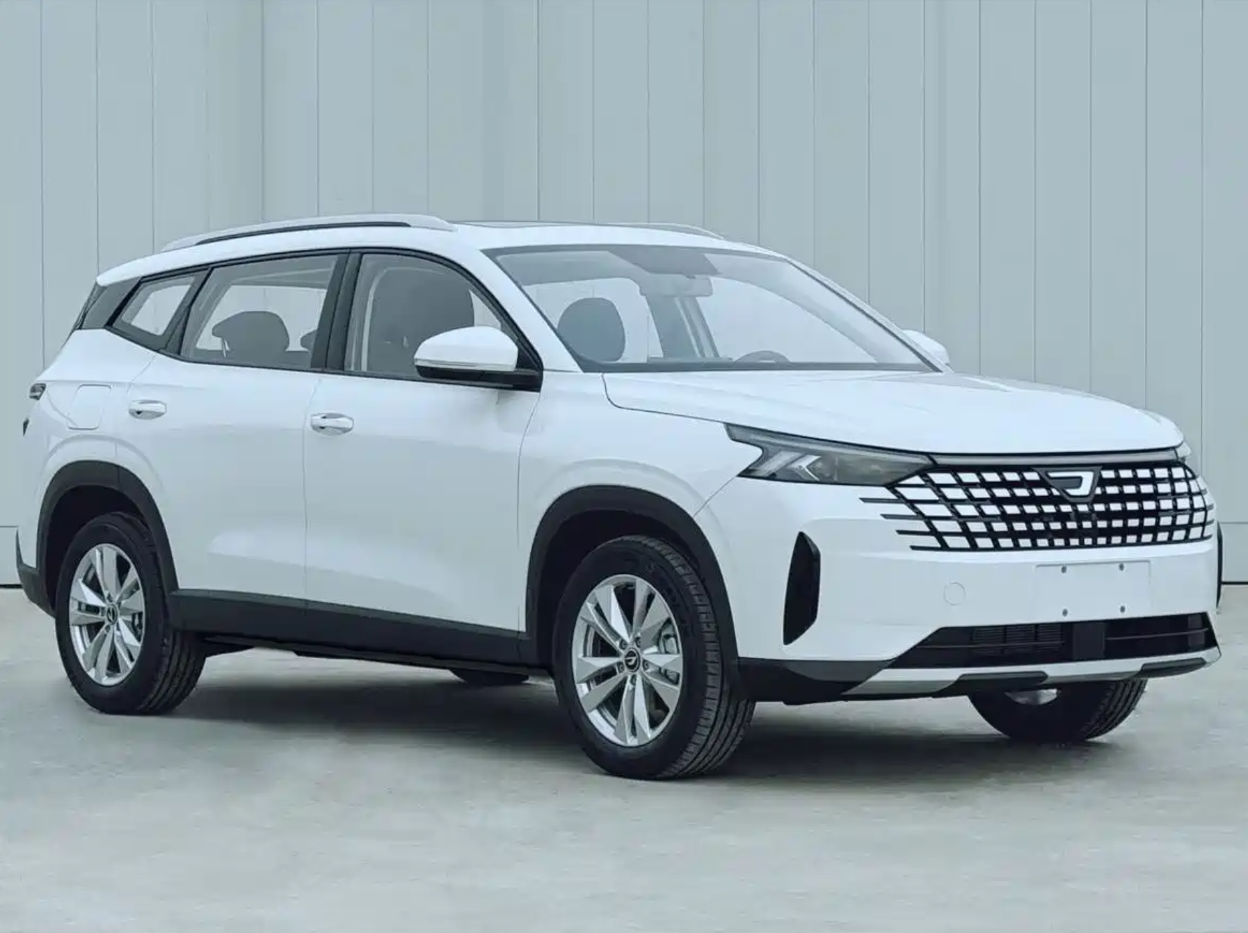 等等再出手 五款燃油SUV新车来袭 捷达VS8、捷途X70L领衔