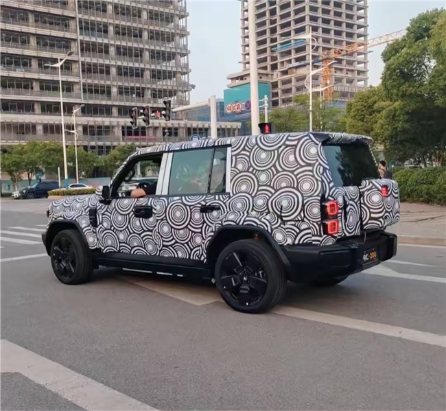 20万买硬派越野，奇瑞iCAR V27性能出色