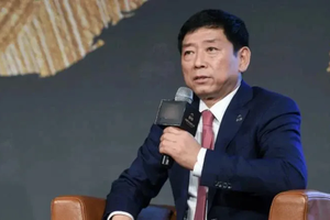 魏建军永远不可能接待张教官