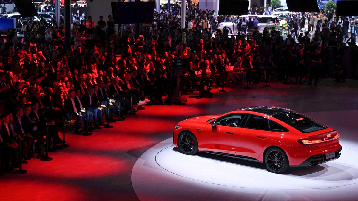 奥迪A5L Sportback：燃油车的科技逆袭
