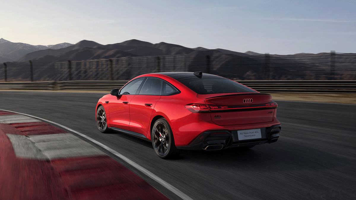 奥迪A5L Sportback：燃油车的科技逆袭