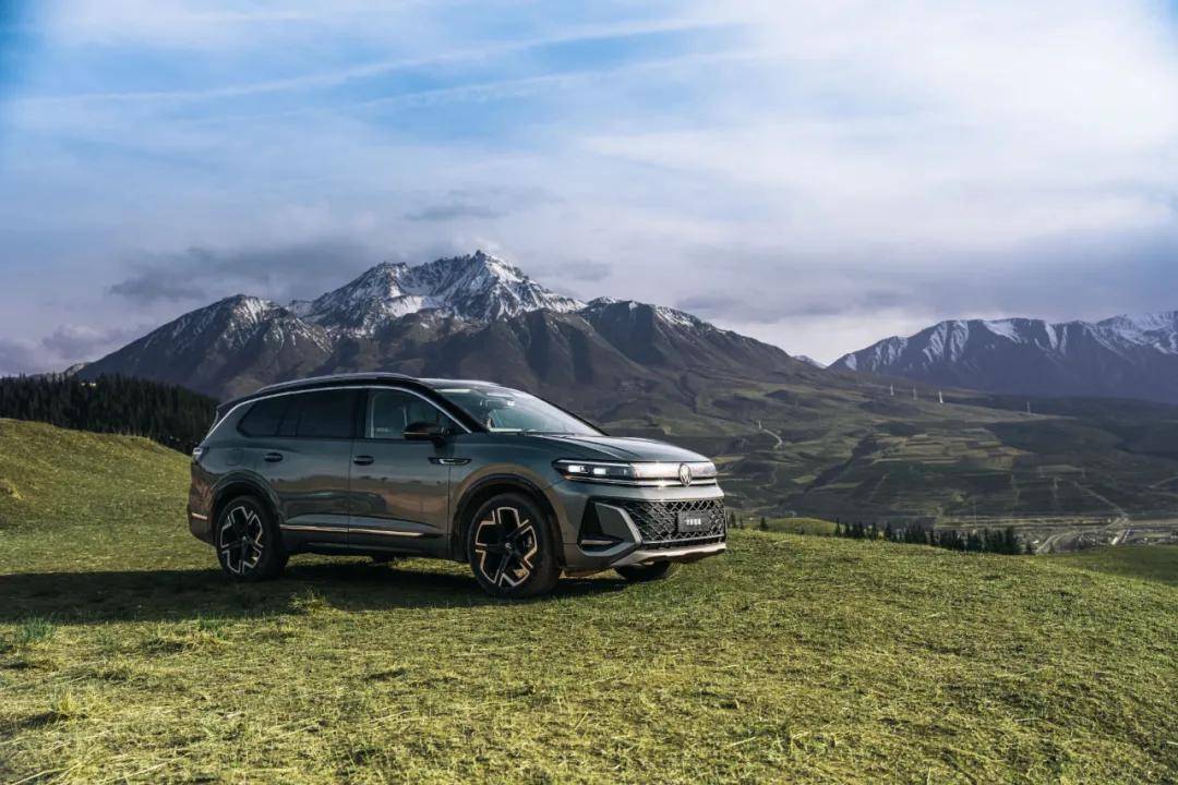 全新揽境，给燃油三排座SUV“正名”