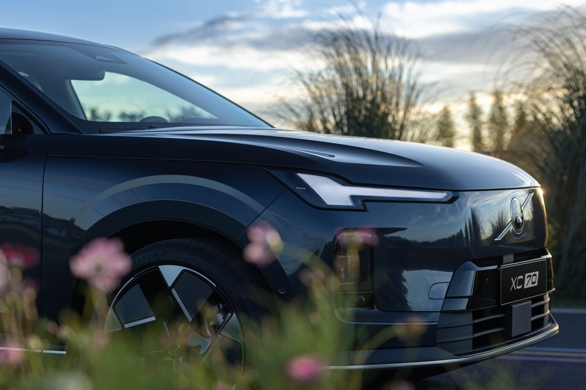 沃尔沃全新XC70，车圈里的“淡颜系天花板”