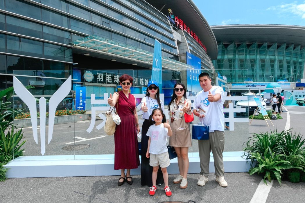 六连涨！岚图汽车7月交付12135辆 双爆款战略的惊艳开局