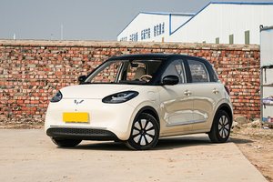 纯电家用代步小车，小巧灵活又好开，5.38万就能买，解读五菱缤果