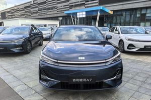 吉利银河A7：电混家轿颠覆者，竟然如此“全能”
