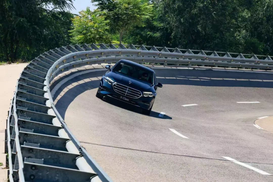 在奔驰 造好车，20年“调”出中国配方