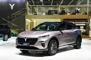 高层营销决策存缺陷，全新岚图知音难挽颓势？