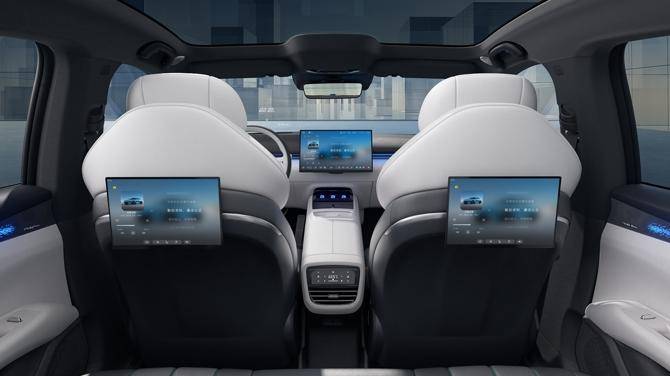 15万级唯一全系标配华为乾崑智驾轿车！2026款深蓝L07上市