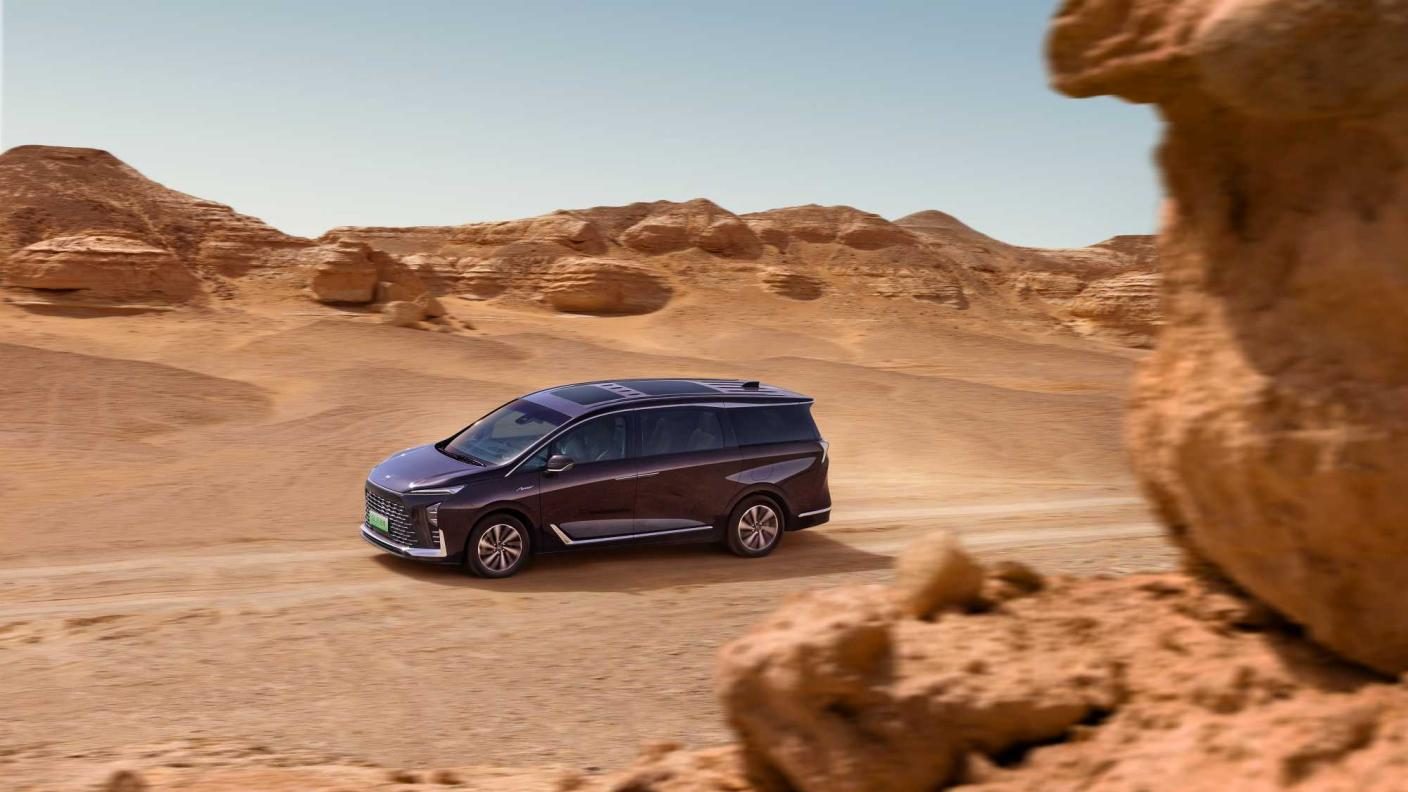 豪华新能源MPV——全新GL8陆尊开启预售