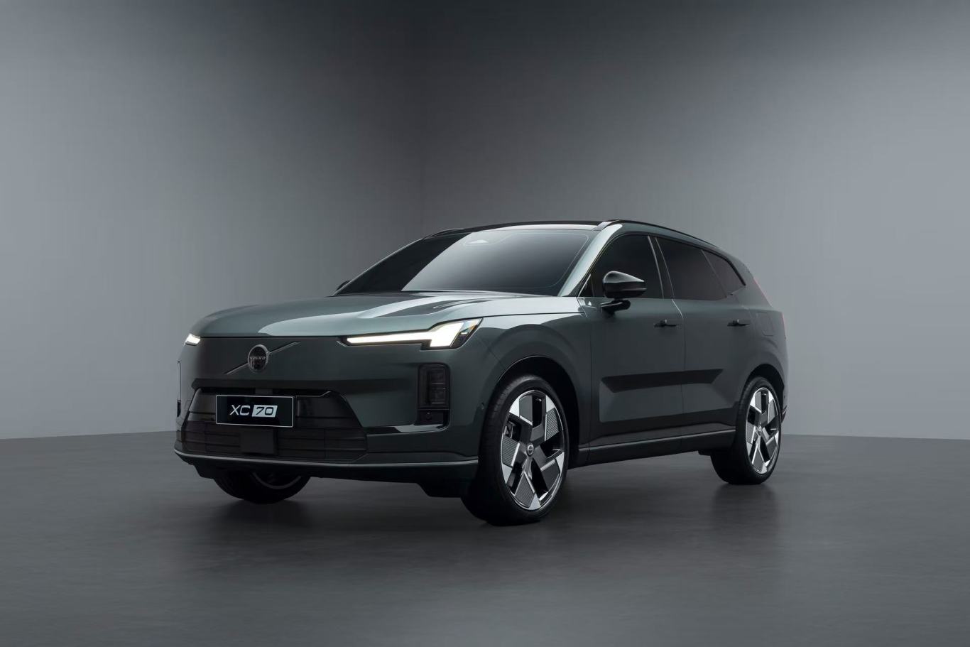 全新XC70 松湖绿.jpg