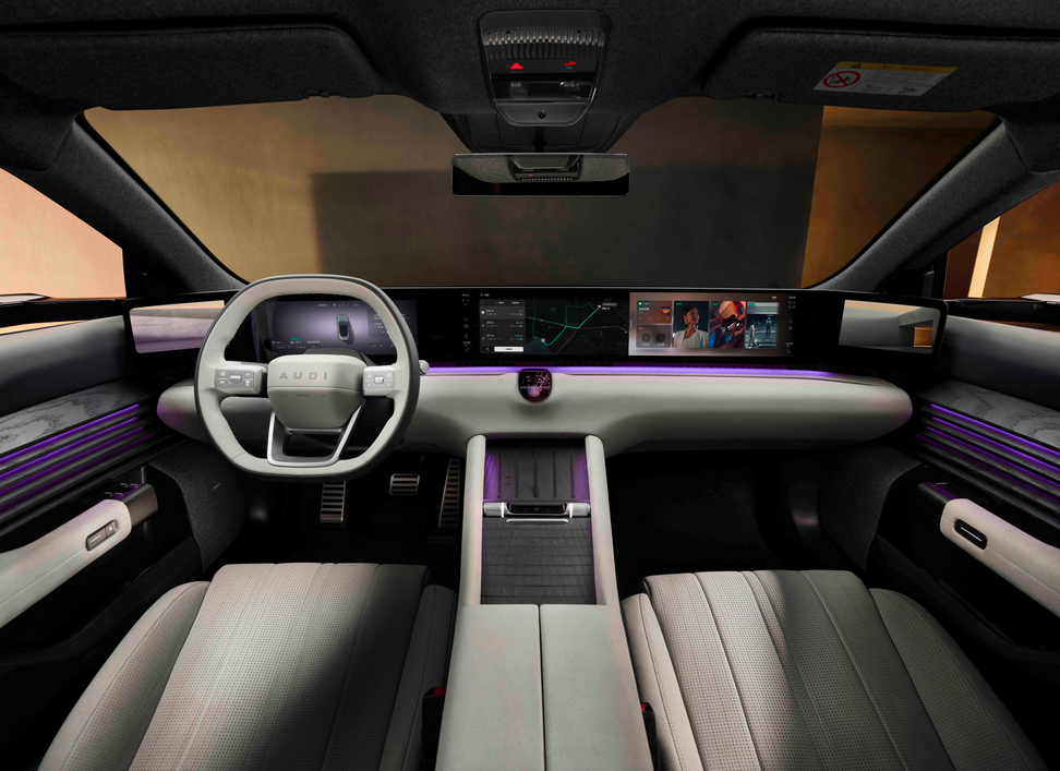 奥迪audi E5内饰