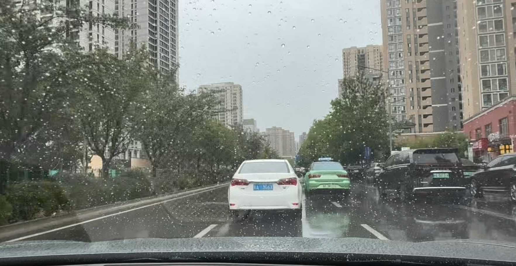 比亚迪天神之眼全面进阶，线下体验如何？