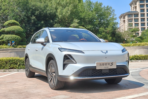 五菱星光S 2025款上市，这台认真抠细节的SUV，有多大的吸引力？