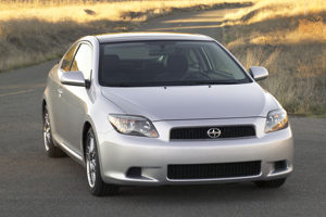 青春运动轿跑的经典传奇：Scion tC AT10