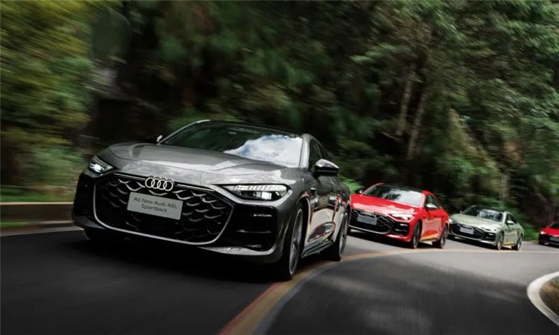 都说绕不开3系，如果遇到A5L Sportback呢？