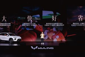 五菱星光S 2025上市 补贴价8.98万起 "大快好省"新体验