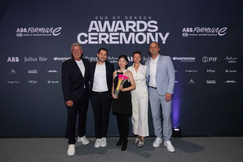 韩泰轮胎再度荣膺 Formula E“年度最佳粉丝体验奖”