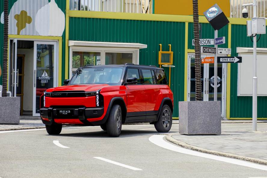 从iCAR 03到风云X3：奇瑞焕新升级双车出击，百万战略迈出关键一步