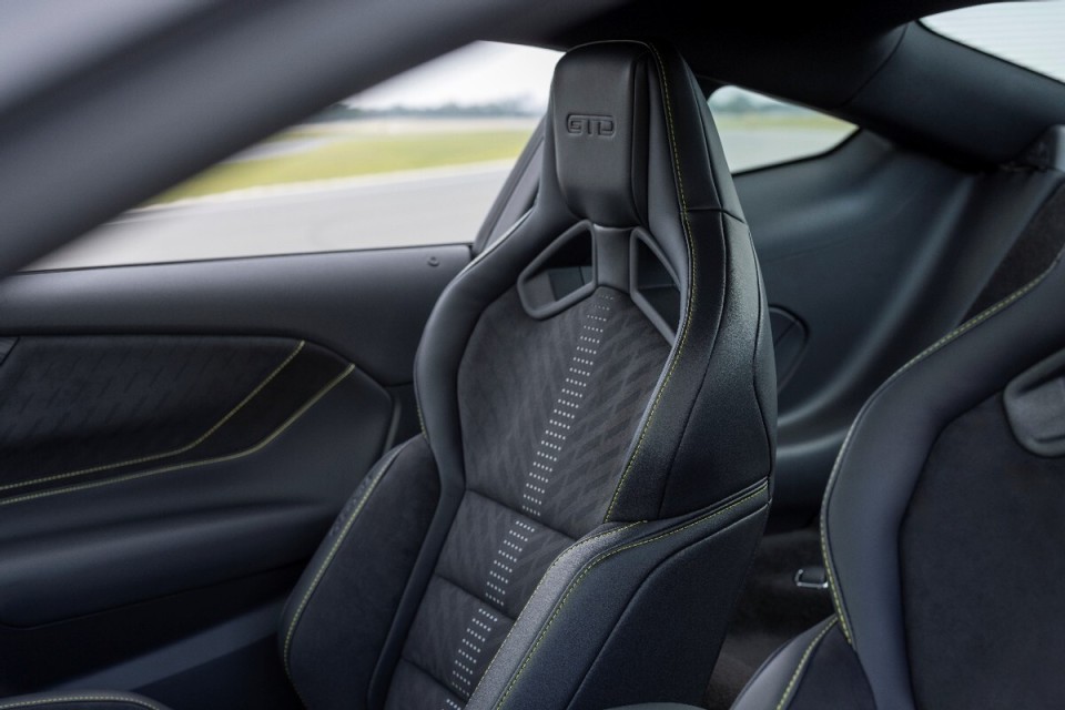 Mustang GTD Liquid Carbon亮相美国加州拉古纳赛道