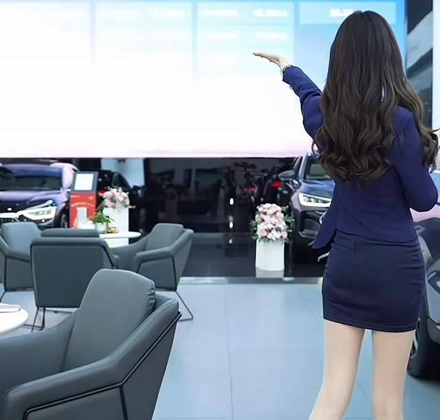 比亚迪突曝大消息：不装了摊牌了，这才是真正的遥遥领先！
