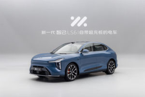 新一代智己LS6预售惊爆价20.99万起，首搭划时代“恒星”超级增程，撼动大五座SUV市场格局